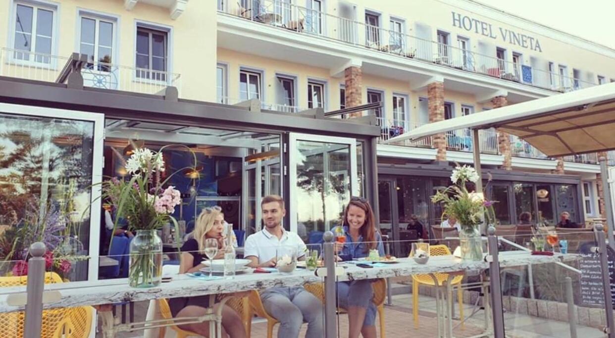 Vineta Strandhotels زينوويتز المظهر الخارجي الصورة